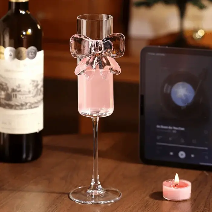 Verre à Champagne avec nœud rose clair