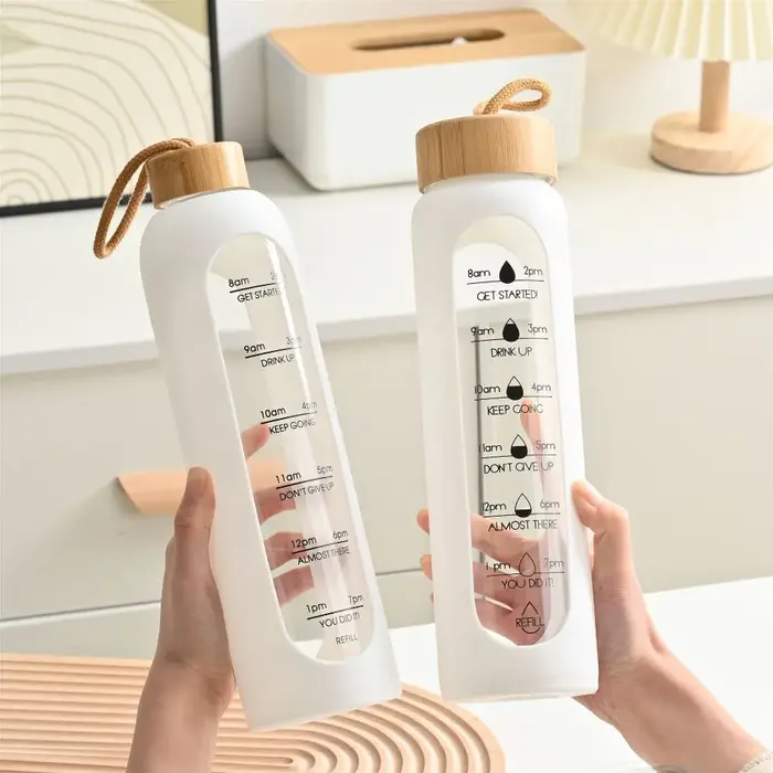 Carillon en verre avec couvercle en bambou