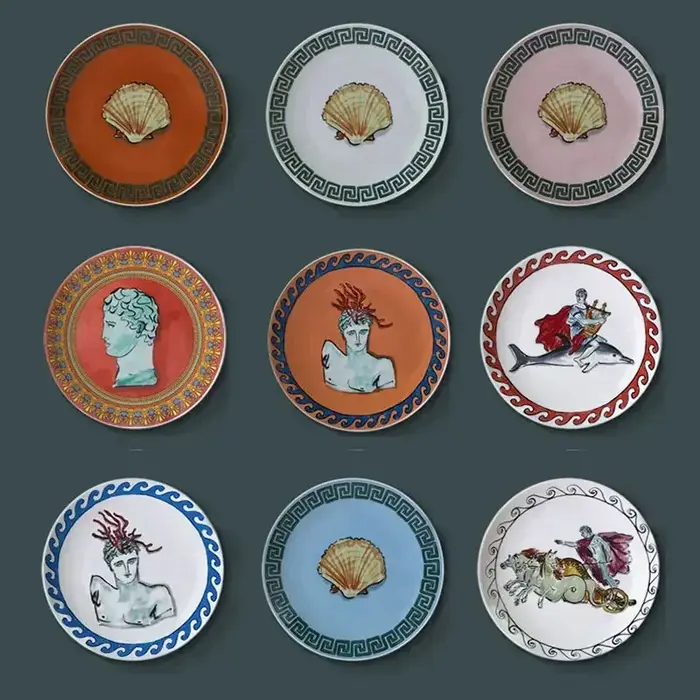 Assiette décorative en céramique italienne Ginori 1735
