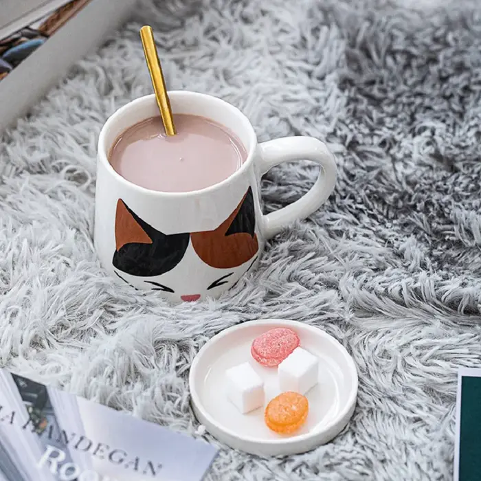 Tasse en céramique mignonne en forme de chat