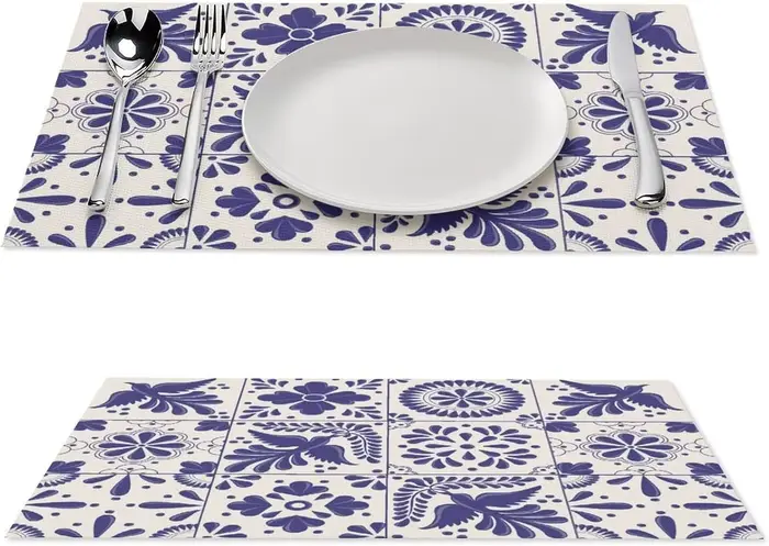 Set de table en céramique à motifs