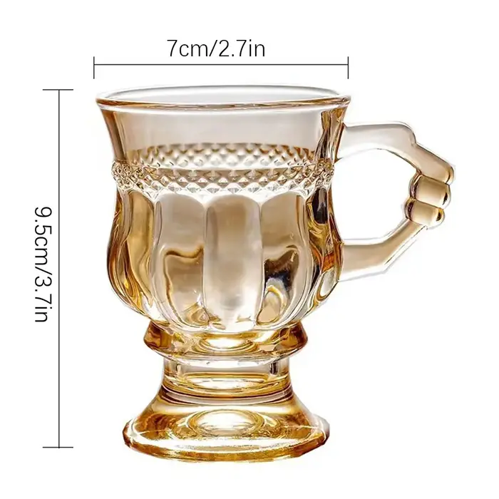 Grandes tasses en verre à café