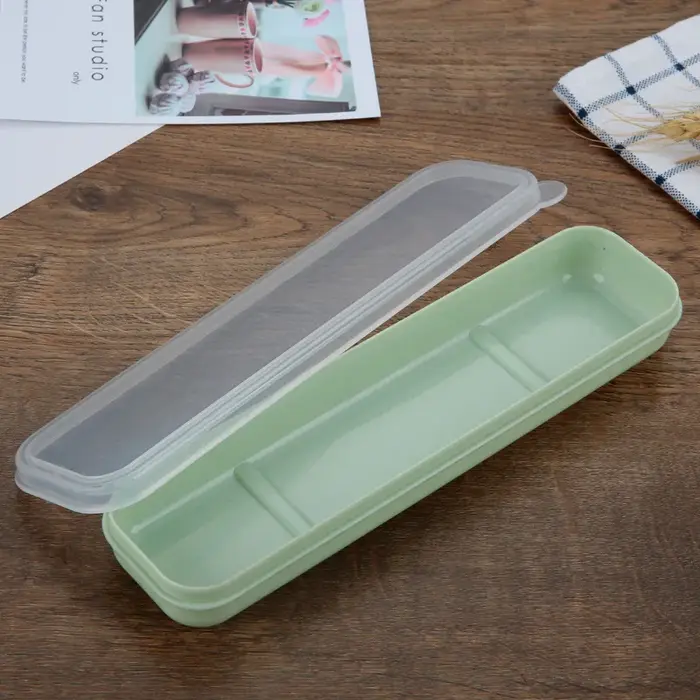 Boîte à couverts portable avec couvercle transparent