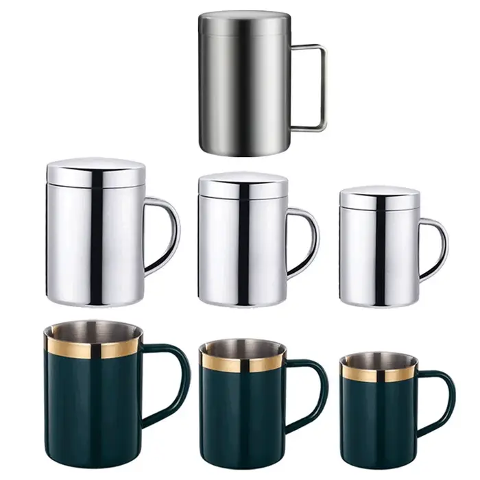 Tasse à café à double paroi avec couvercle