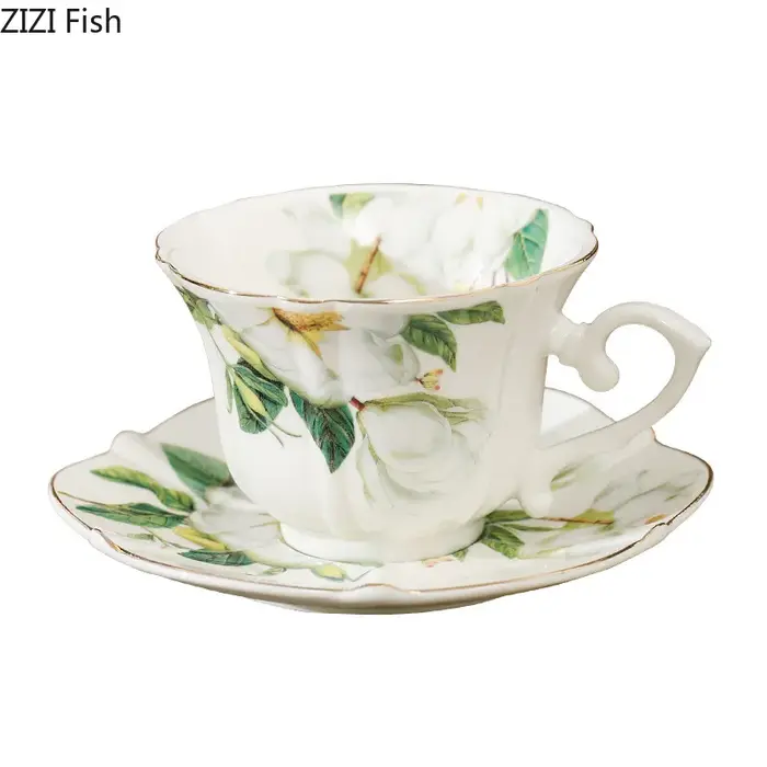 Tasses peintes camélia élégantes