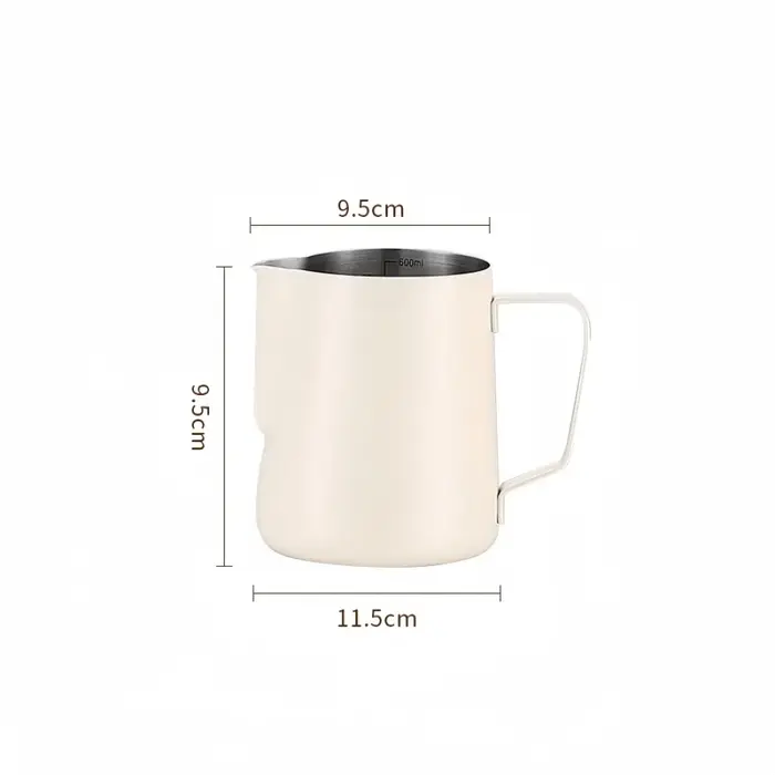 Pichet à mousse de café et de lait