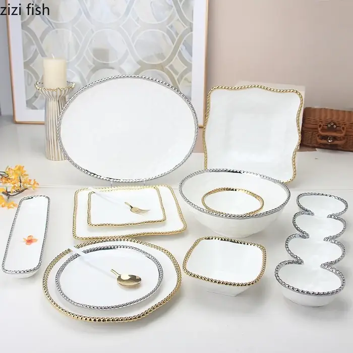 Assiette de table en céramique à pois nacrés