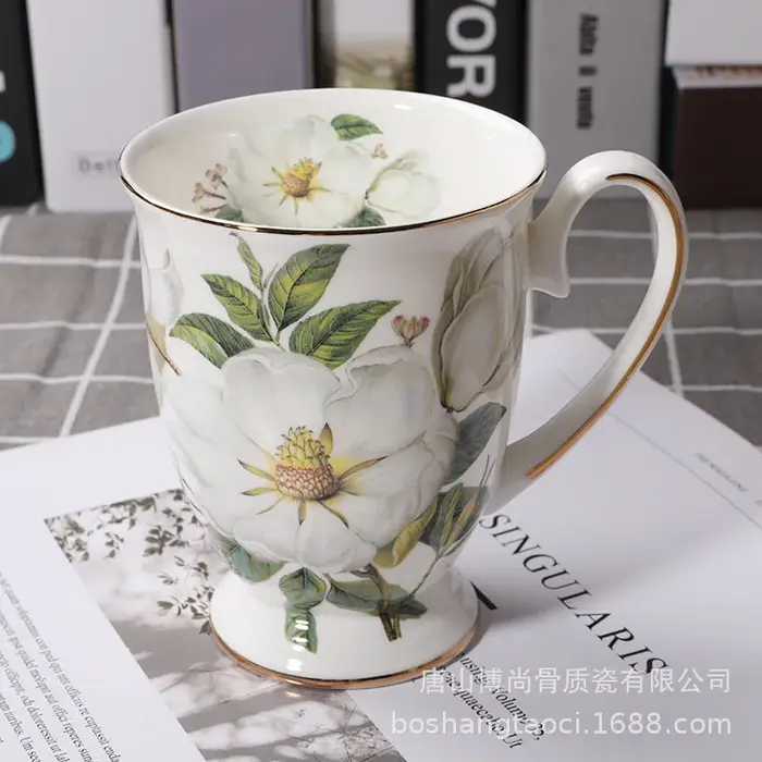 Tasse à café fleur peinte dorée en céramique de haute qualité, tasse à thé exquise, tasse à lait de