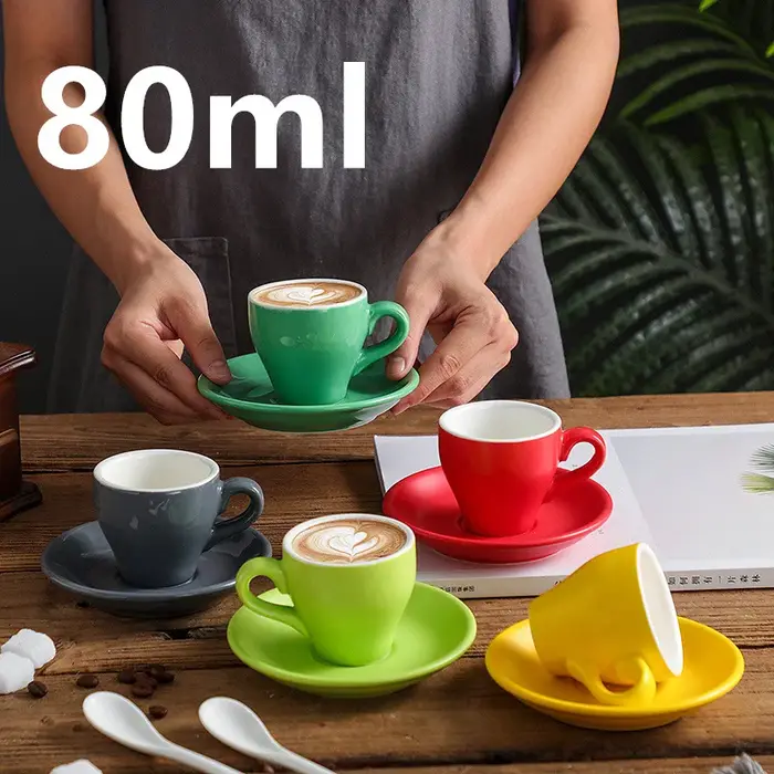 Tasse à café en céramique épaisse de couleur unie
