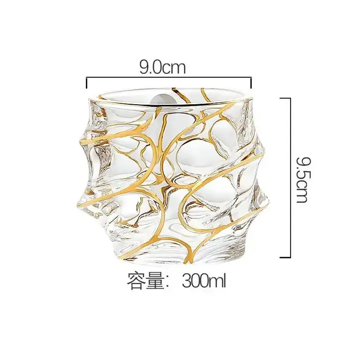 Verre à whisky de luxe avec ligne dorée