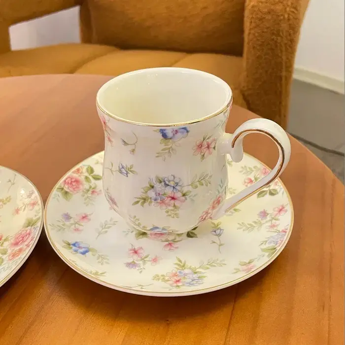 Ensemble de tasses à café en céramique