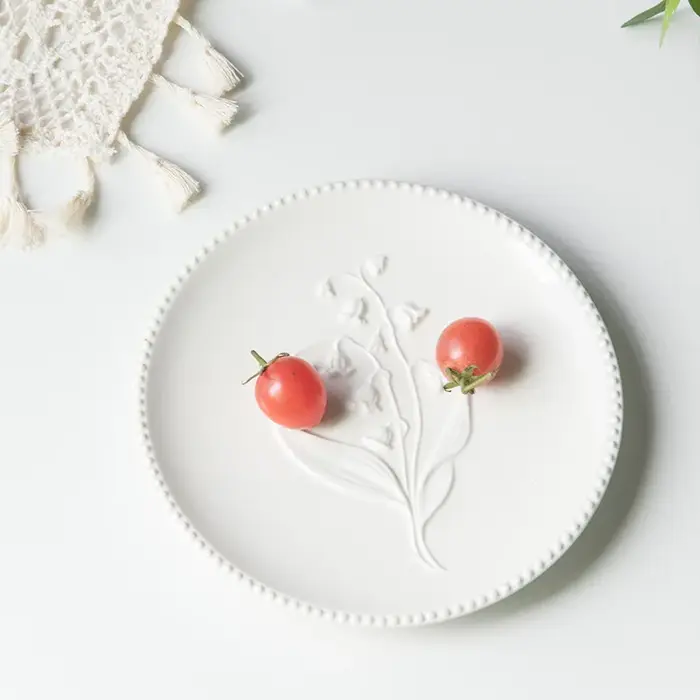 Assiette à pâtes occidentales en céramique et dentelle