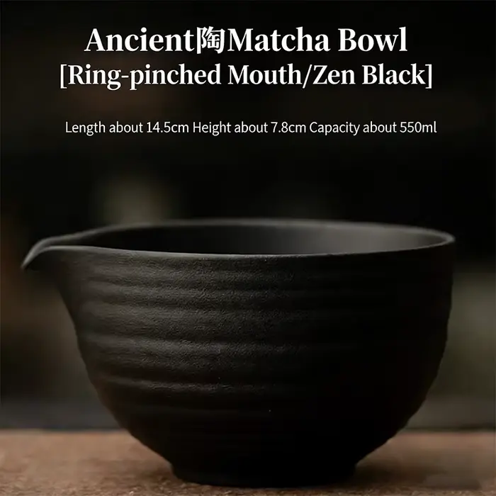 Bol à matcha en poterie ancienne