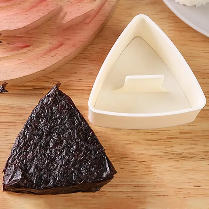 Onigiri moule maison cuisine ustensiles alimentaires