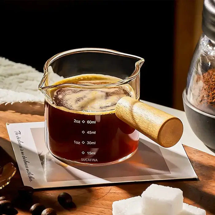 Tasse à mesurer expresso 75ml, pichet à lait à Double bec avec manche en bois et balance pour Barist