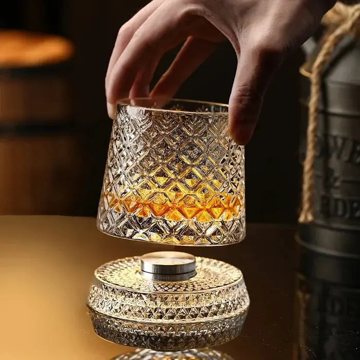 Verres à whisky rotatifs avec Base en verre