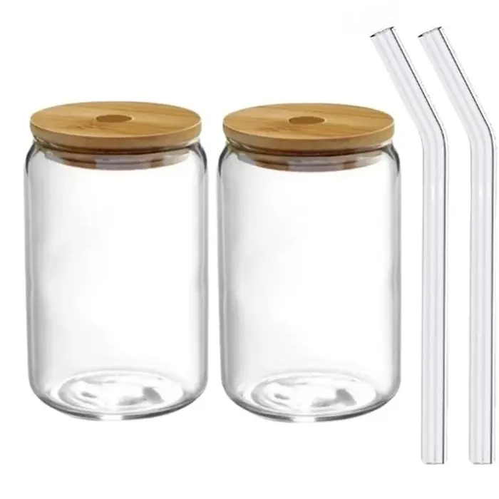 Tasse en verre en forme de boîte avec couvercle et paille
