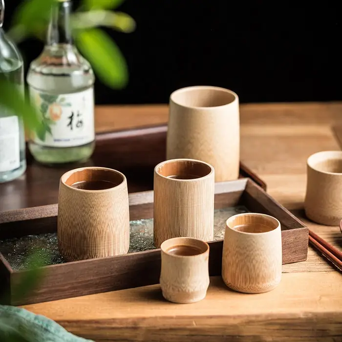 Tasse en bambou naturelle sculptée