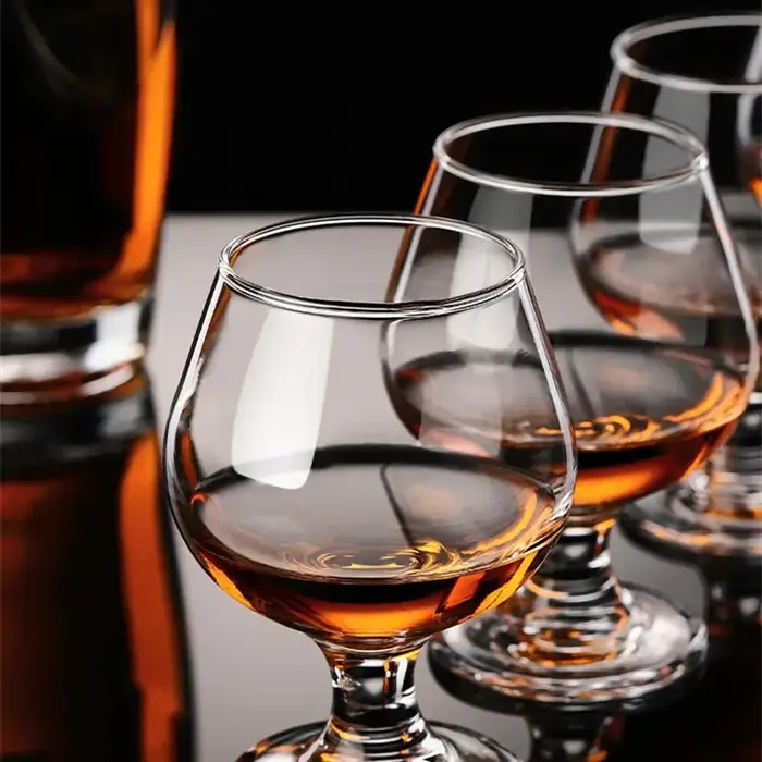Verre à brandy européen