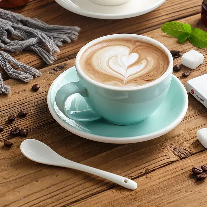 Ensemble de tasses à café et soucoupes en céramique de 300ml