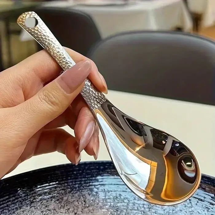 Cuillères en acier inoxydable, résistantes à la rouille, polies miroir, grande capacité, pratiques p