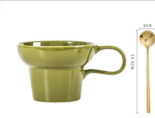 Tasse à café Tripodia en céramique exquise