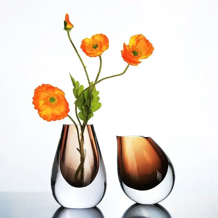 Vase en verre artistique