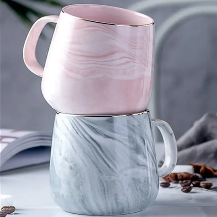 Tasses en céramique créatives
