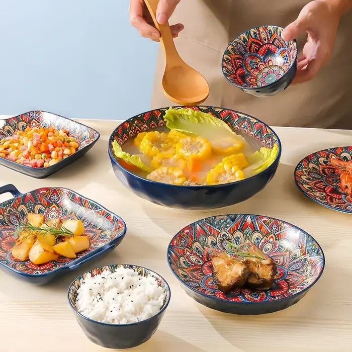 Plats et couverts en céramique bohème