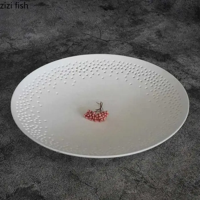 Assiette en céramique ajourée créative