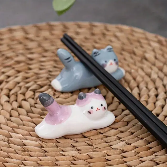 Porte-baguettes et ustensiles en céramique pour chat