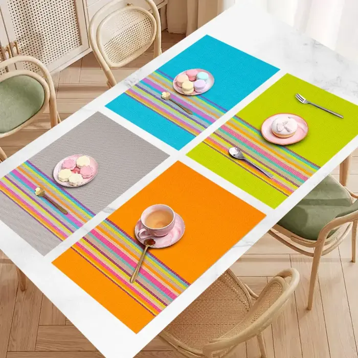 Tapis de Table à bande colorée en PVC