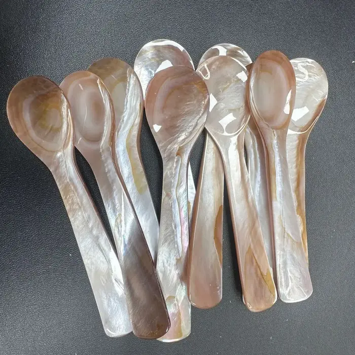 Cuillère à glace en coquillage naturel 9-13CM