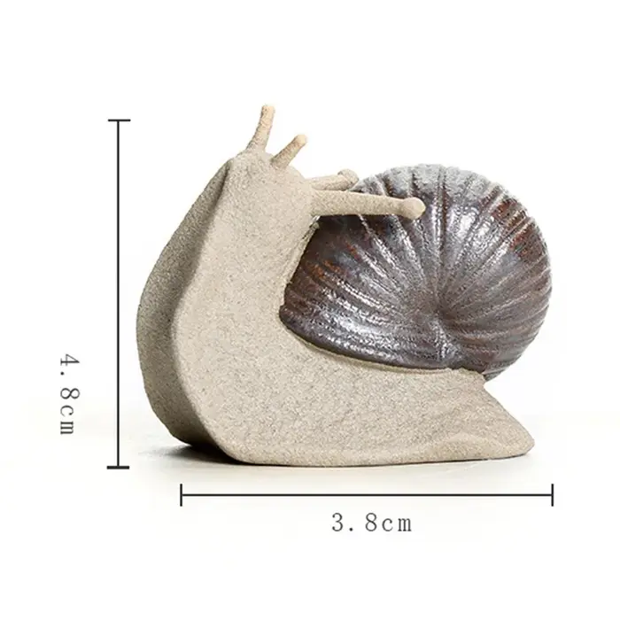 Petit escargot en céramique T