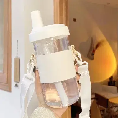 Poinbouteille d'eau en verre pour enfants