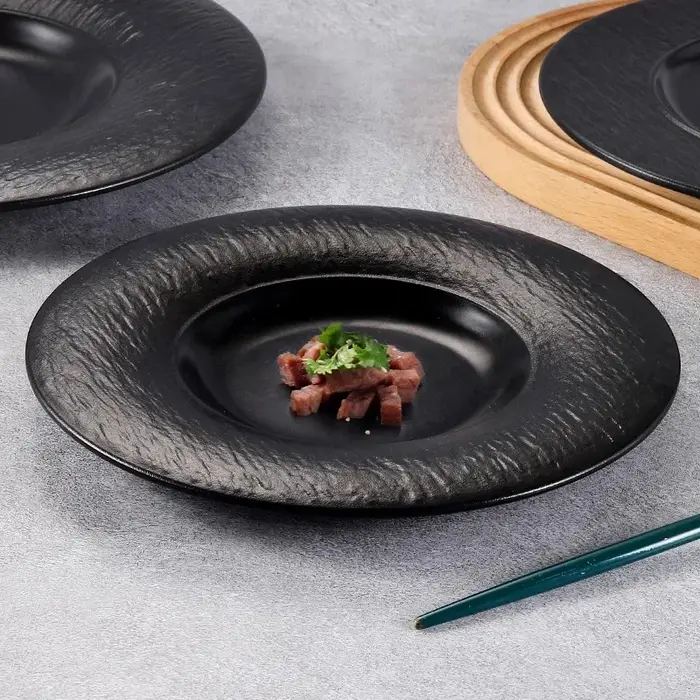 Plaque en mélamine japonaise en plastique noir