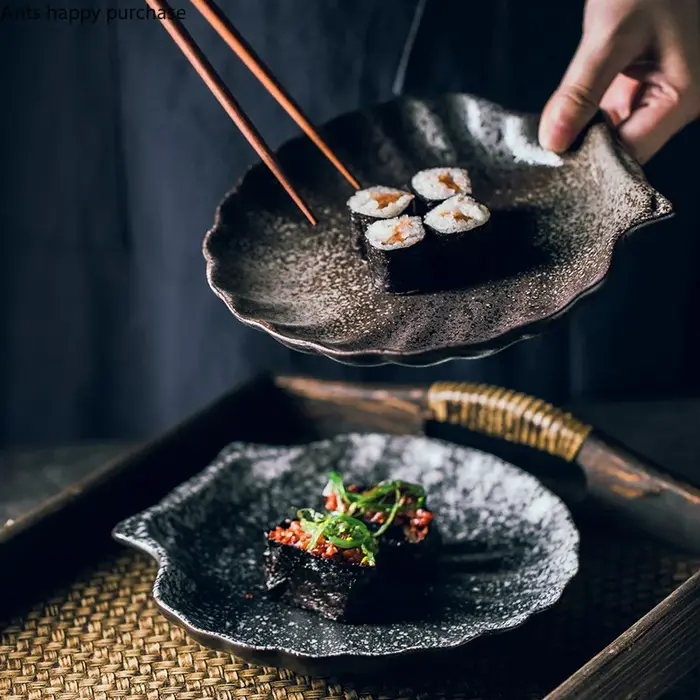 Assiette à Queue en Céramique à Coquille Irrégulière