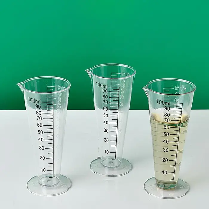 Tasse à mesurer en acrylique de qualité alimentaire de 100 ml avec balance – Sans BPA