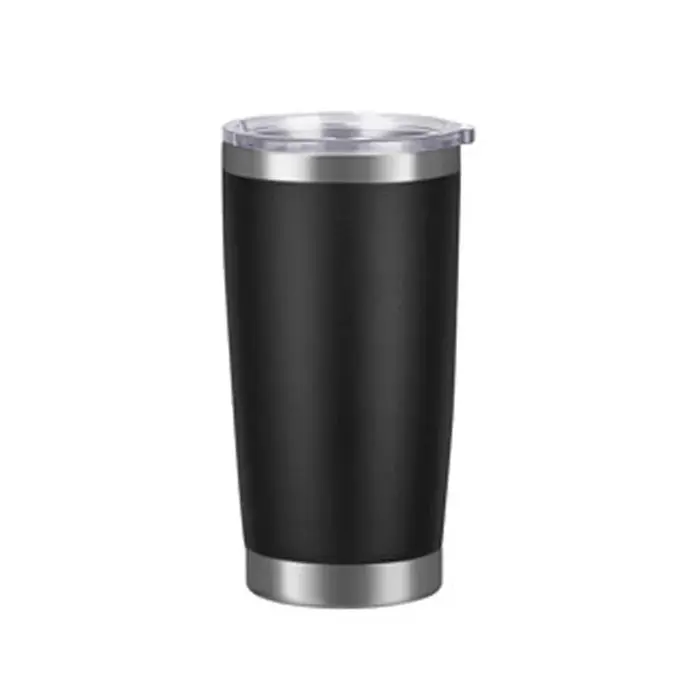 Tasse à bière isolée