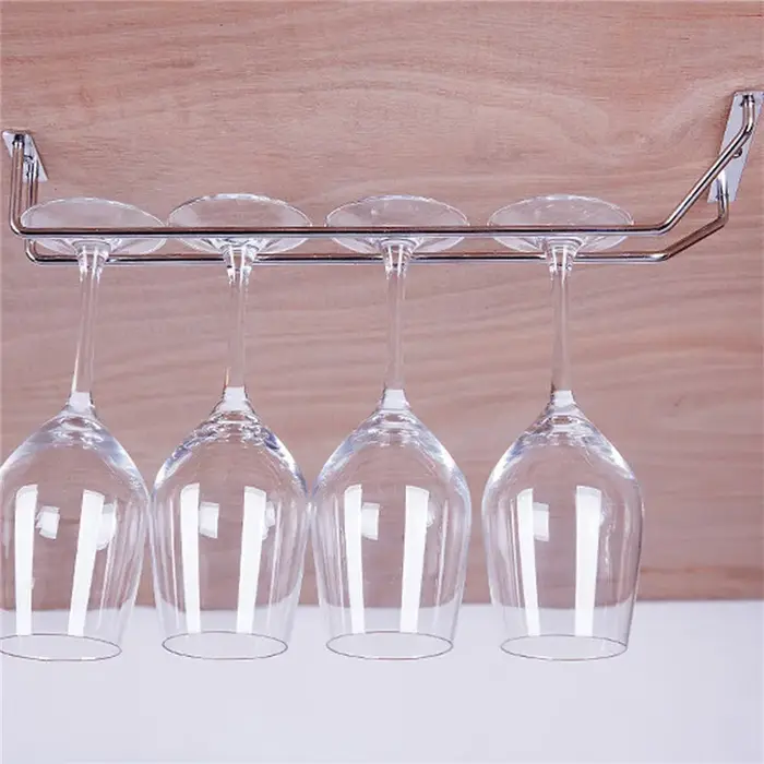 Cintre pour gobelets en verre de vin rouge