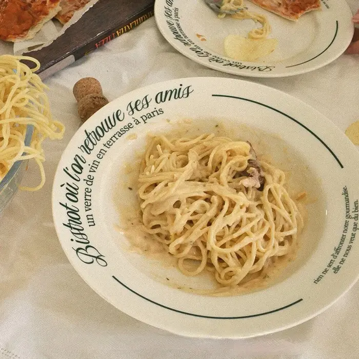 Assiette à manger occidentale en céramique