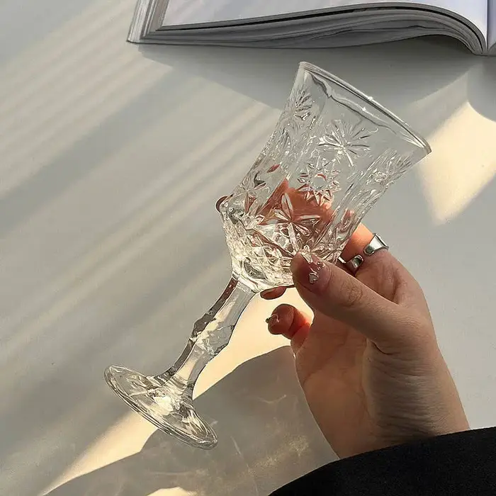 2 pièces ustensiles à vin verres à Champagne 50 ml/100 ml verre à vin rouge de Style français Vintage Relief tasse