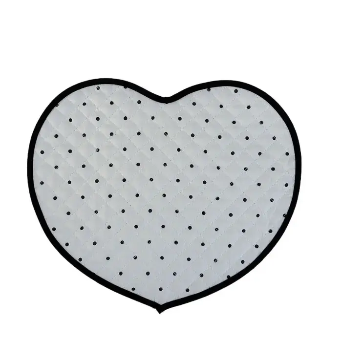 Napperons français en forme de cœur à pois