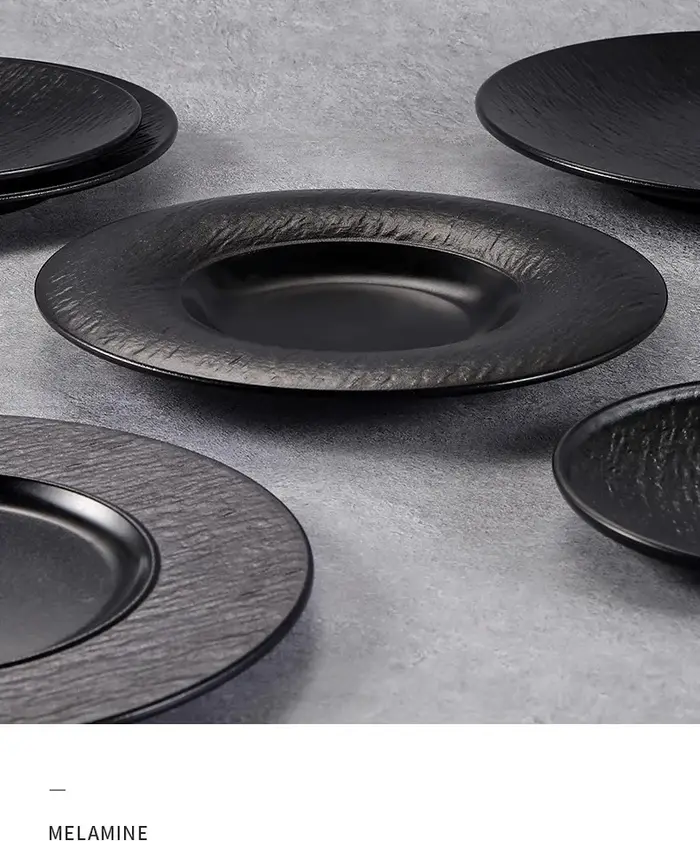 Plaque en mélamine japonaise en plastique noir