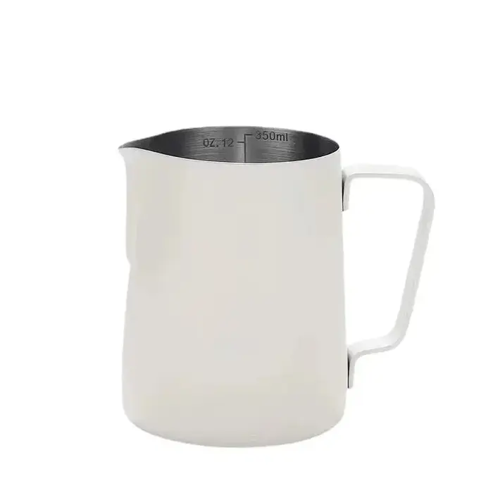 Pichet à mousse de café et de lait
