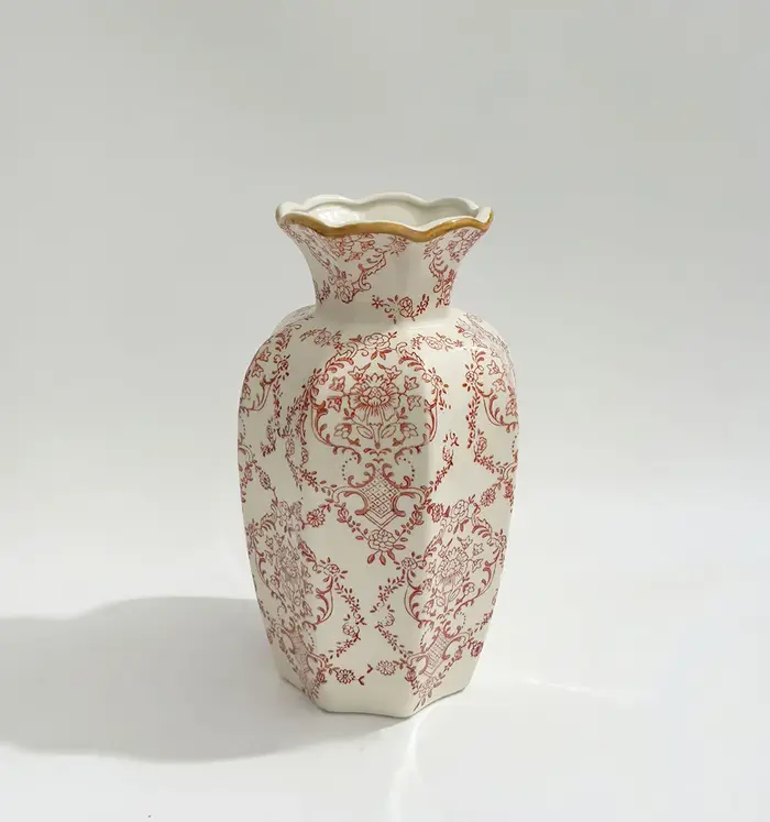 Vase en porcelaine rouge et blanc