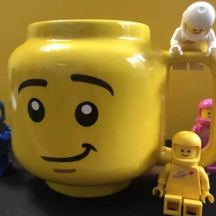 Tasse à café en céramique avec visage souriant, tasse à expression avec poignée, tasses en porcelaine à tête de dessin animé pour enfants, cadeaux de tasses en céramique pour la famille