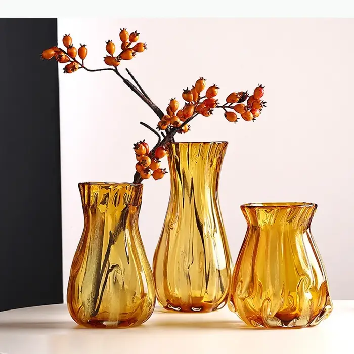 Vase en verre créatif couleur ambre