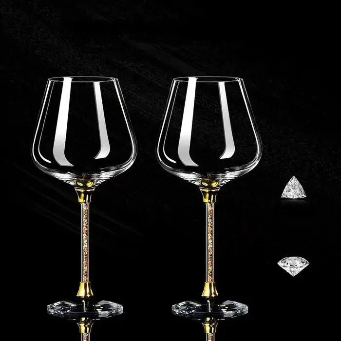 Verre à vin rouge de luxe léger