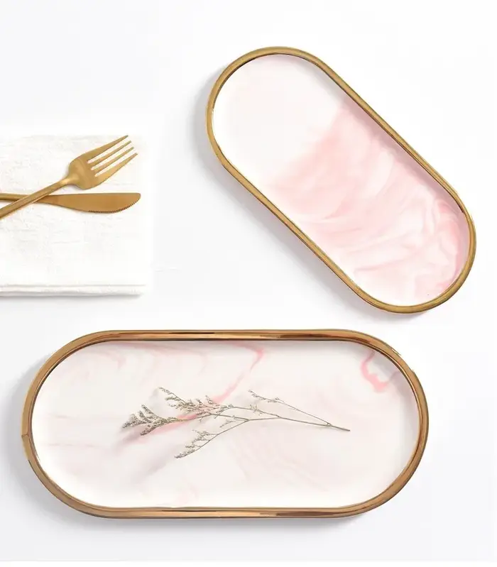 Assiette naren céramique de Bergame en marbre nordique